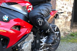 Consejos para elegir un pantalón de moto